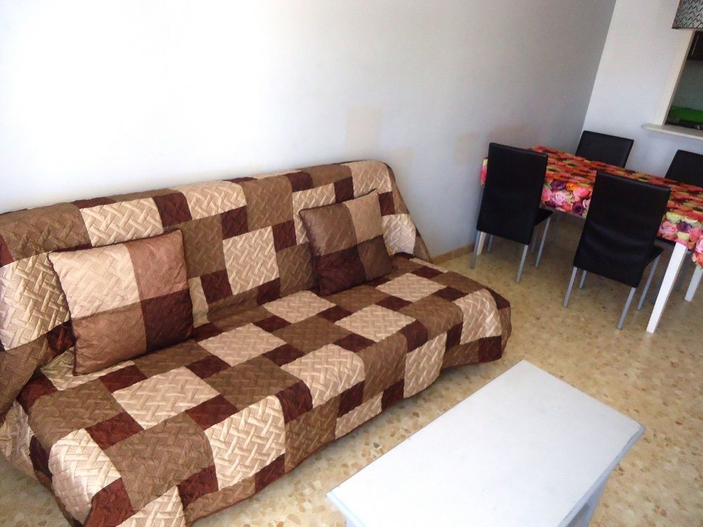 Apartamentos Antillas Fenals Lloret de Mar Bagian luar foto