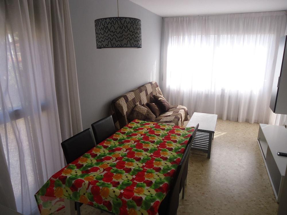 Apartamentos Antillas Fenals Lloret de Mar Bagian luar foto